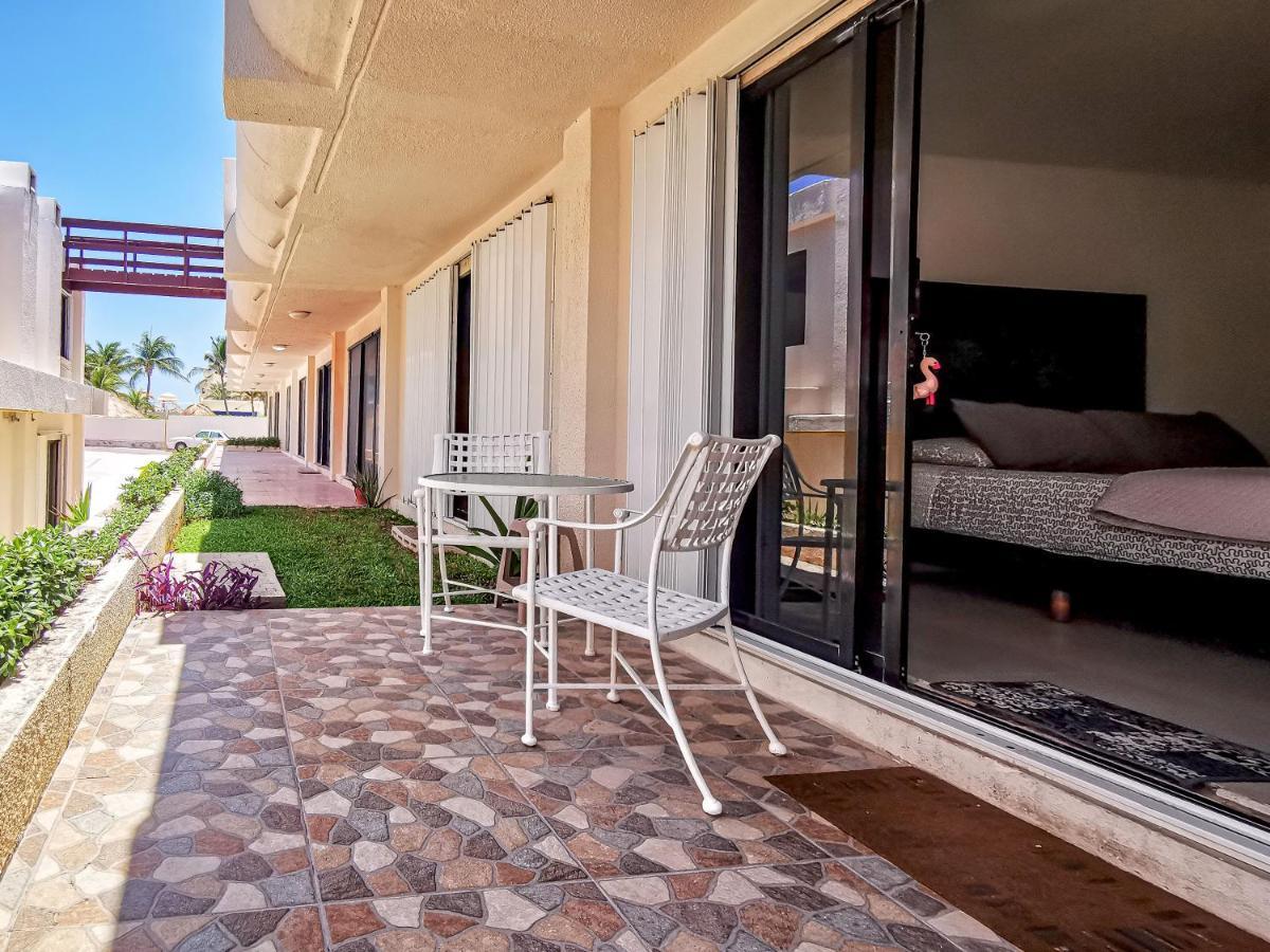 Villa Aurora Beautiful Beachfront Apartment Cancun Dış mekan fotoğraf